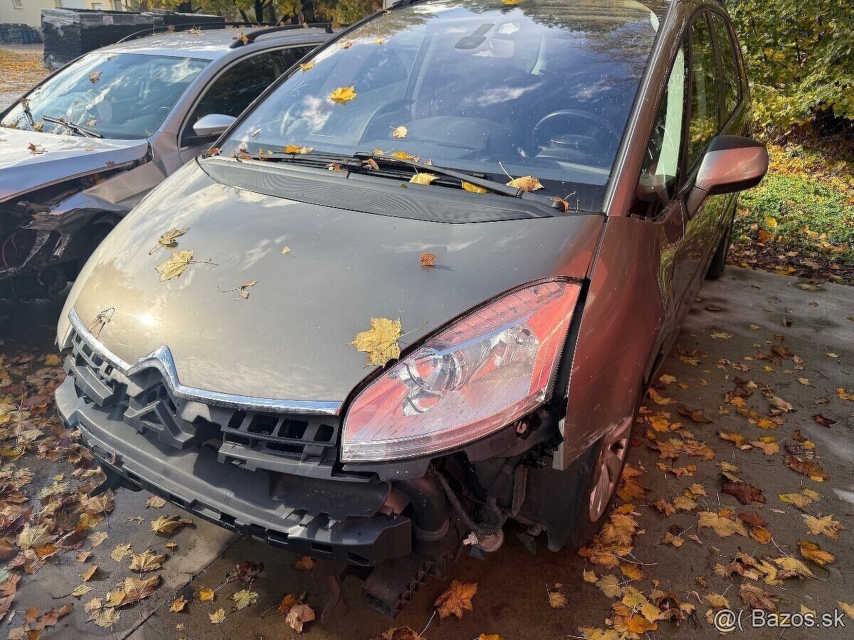 Rozpredam Citroën C4 Grand Picasso 2.0 HDI RH02 RHE
