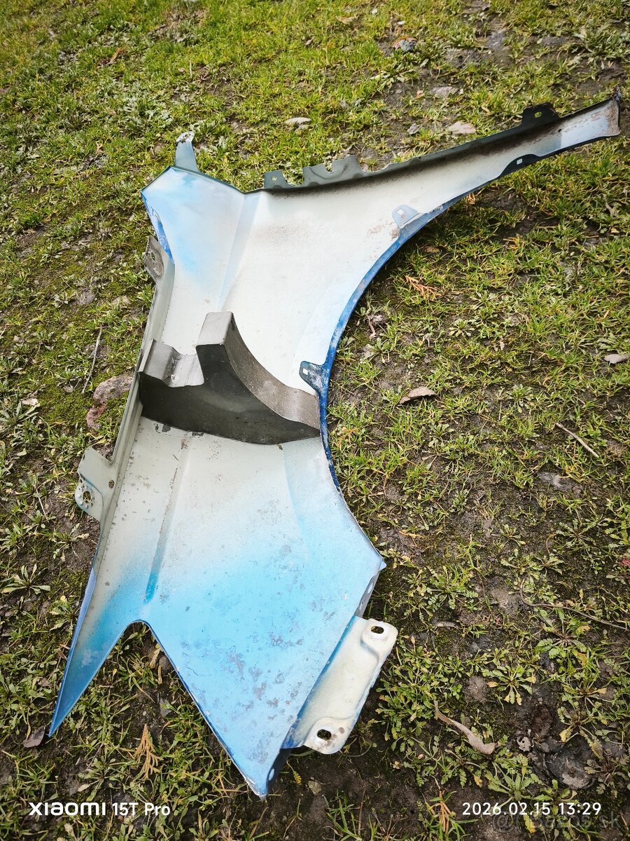 Predny pravy blatnik skoda fabia III