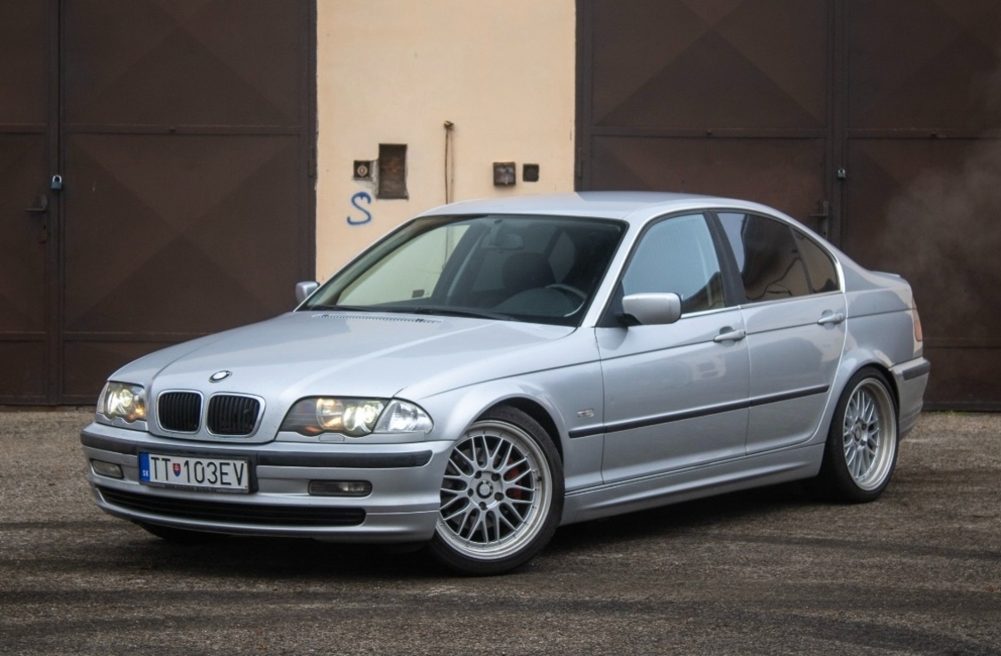 BMW 328i E46 2.8i 142 kW