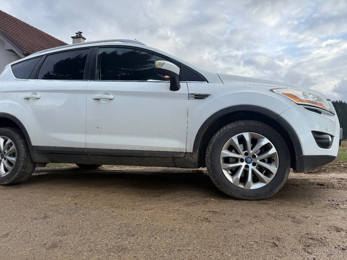 Ford Kuga SUV 4x4