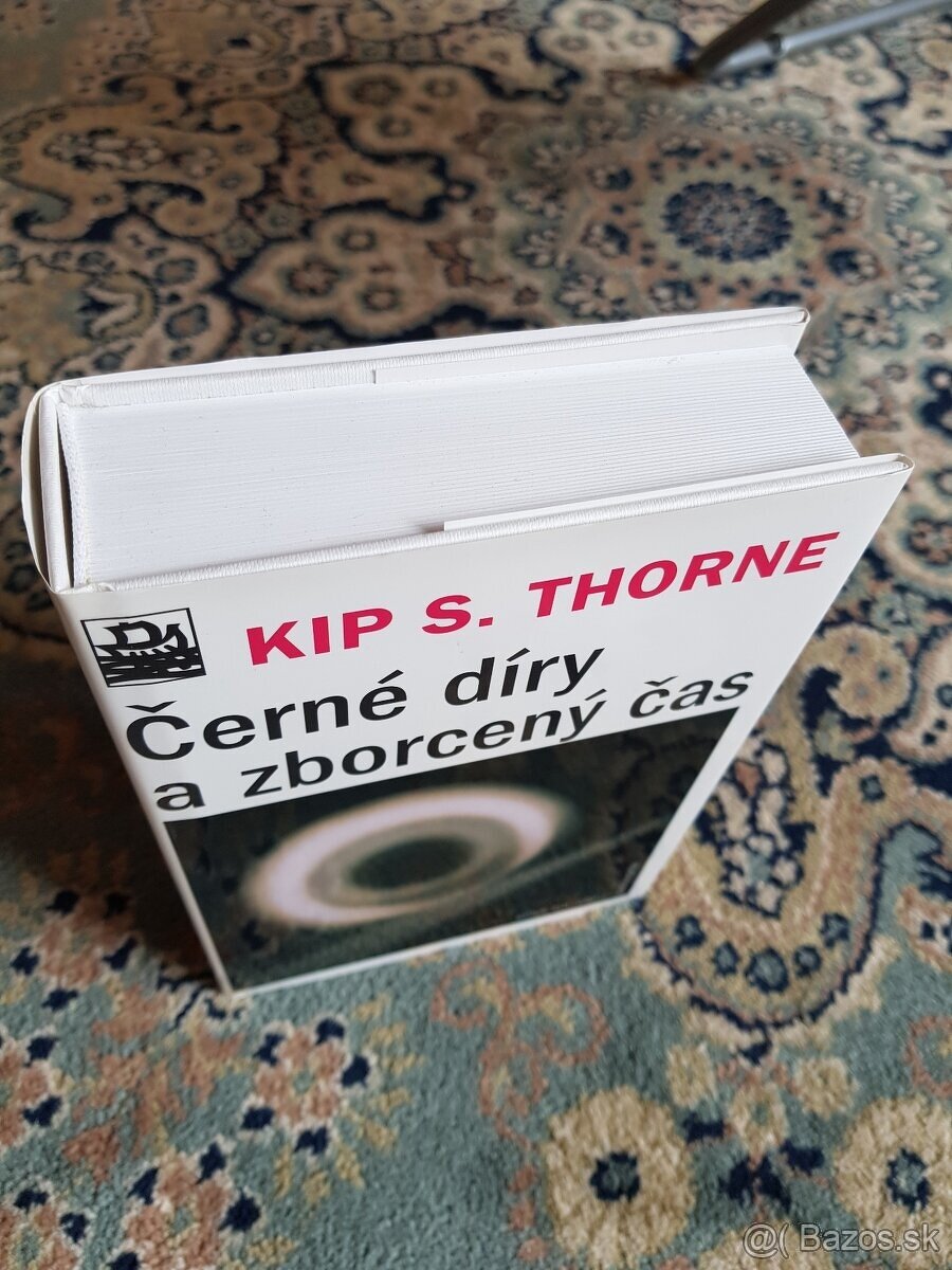 Kip S. Thorne - Černé díry a zborcený čas