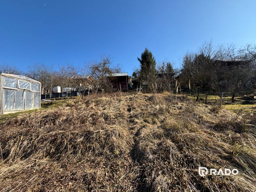 RADO I Na predaj záhrada s chatkou, Trenčín – Chrásť