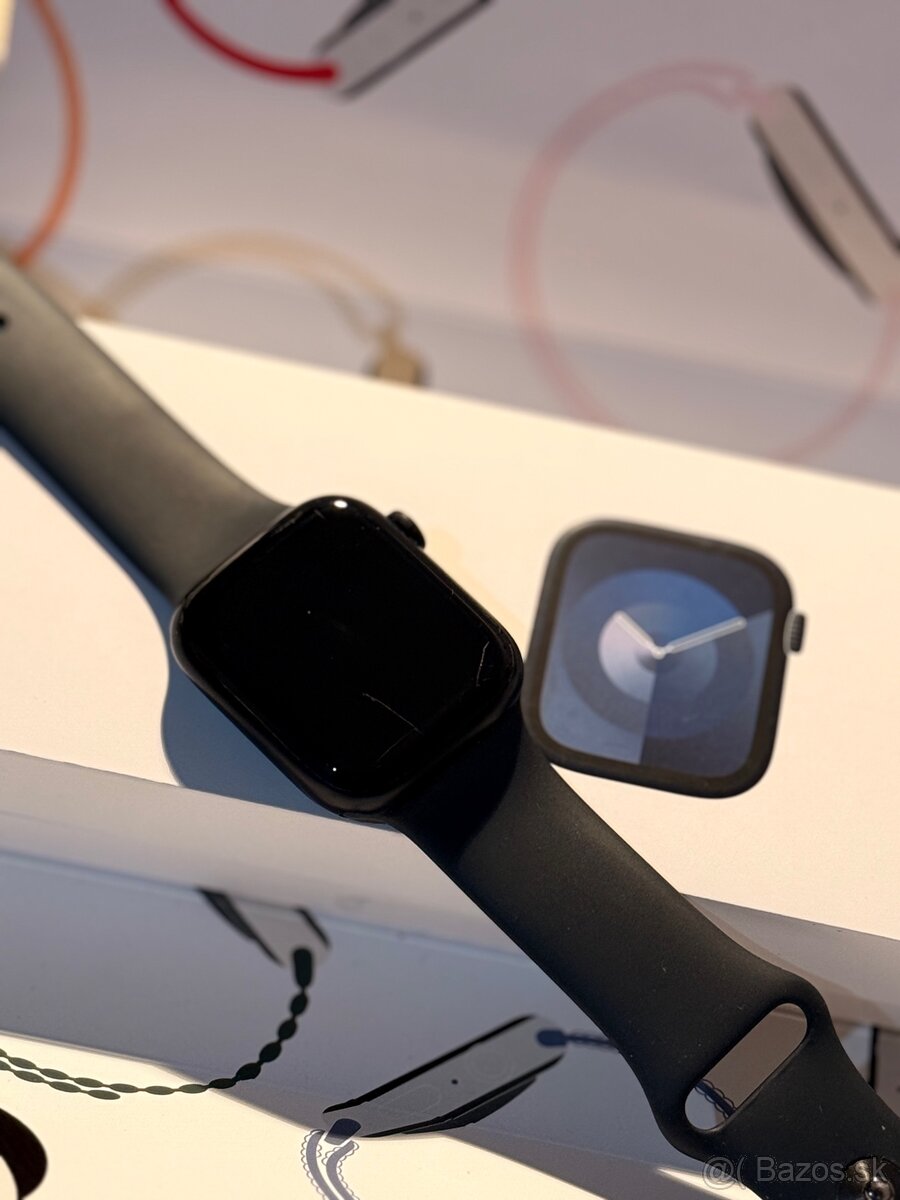 Apple Watch Series 9 GPS + Cellular 45mm