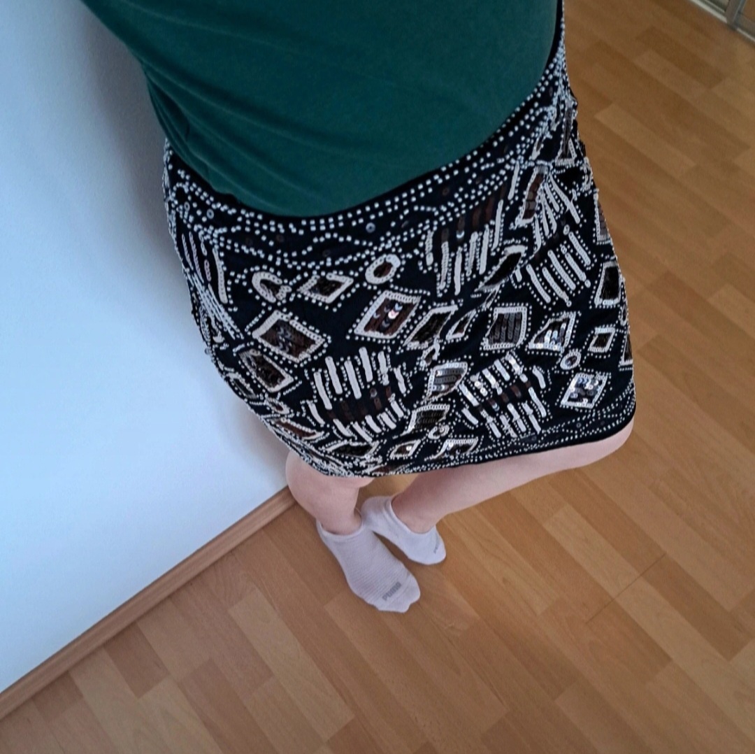 S.Olivker luxusná nová Sukňa L