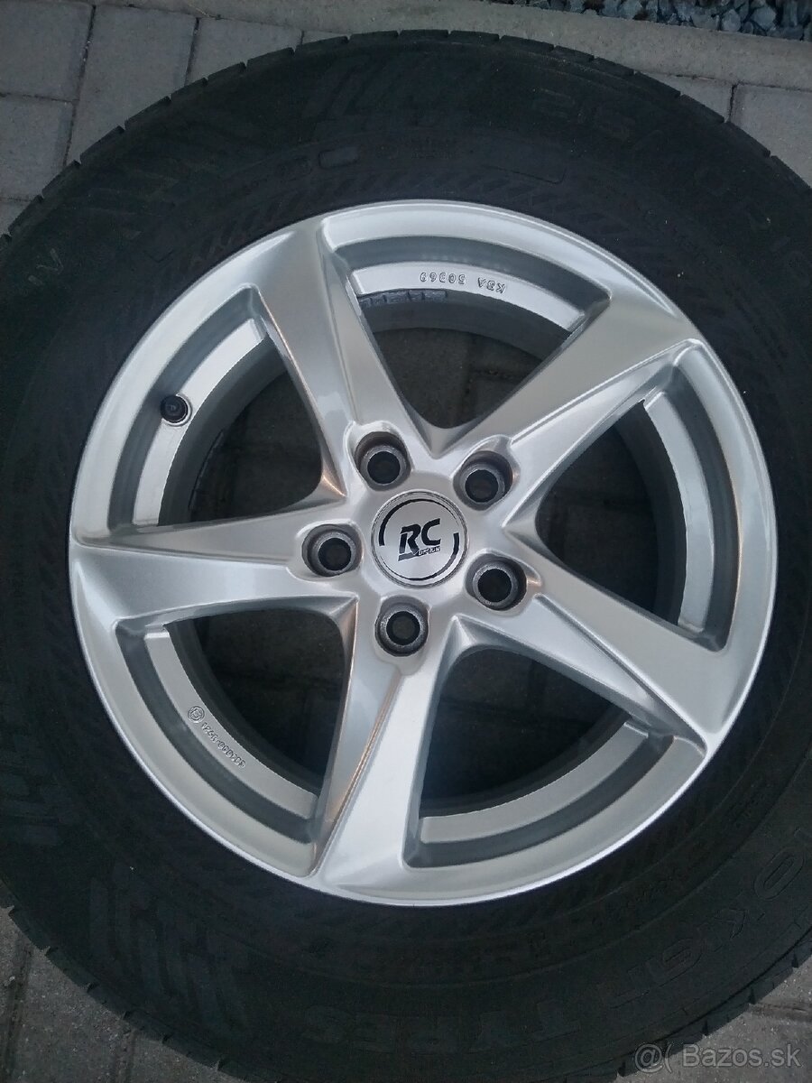 Elektrony Brock RC design, Nokian WetProof SUV