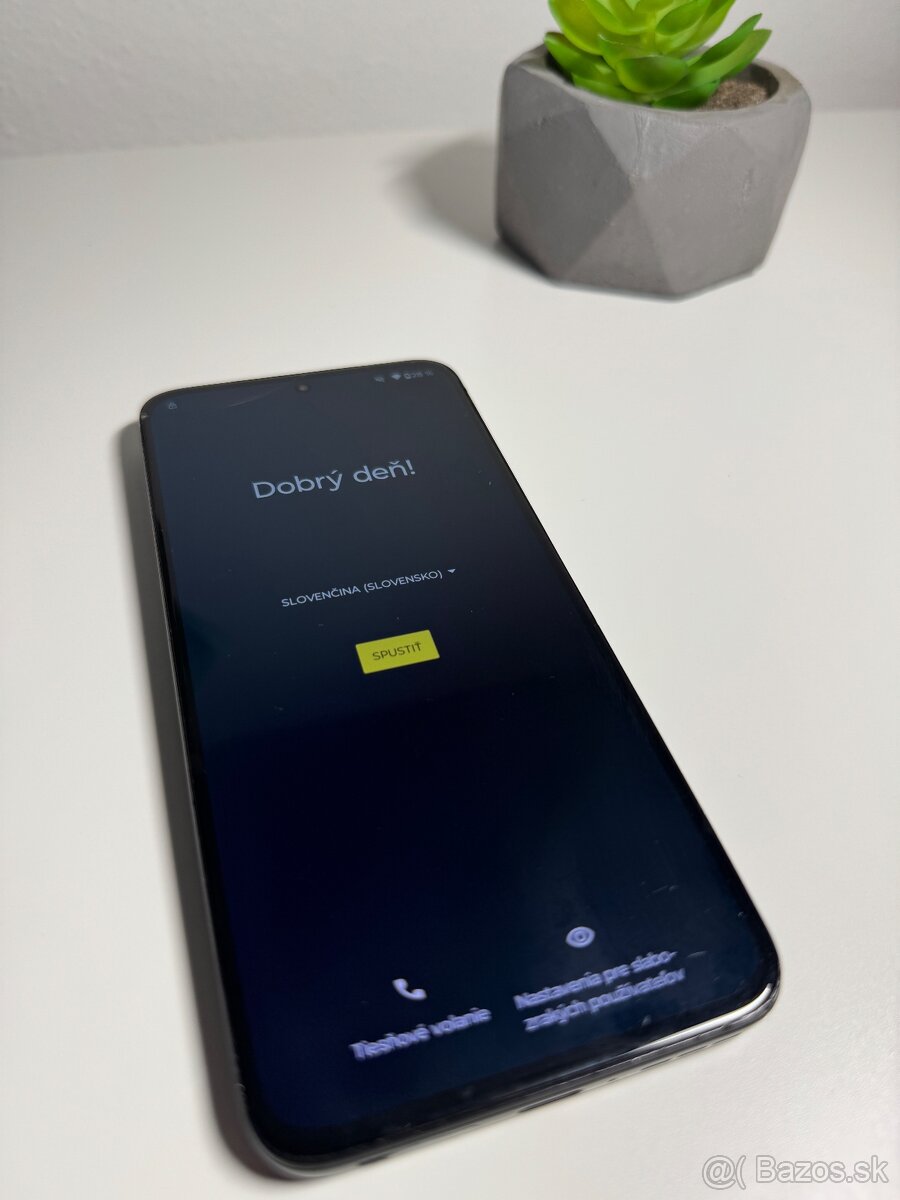 Motorola moto Edge 30 Neo - zablokovaný