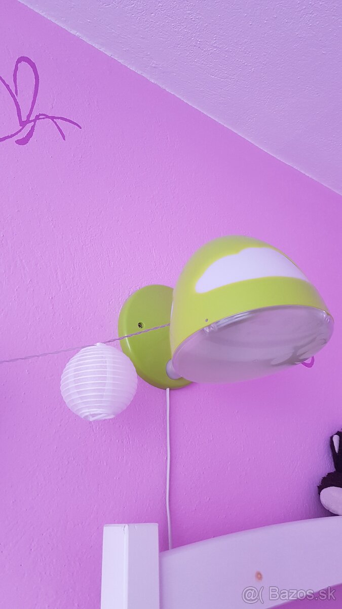 Nástenná a stolná lampa ikea