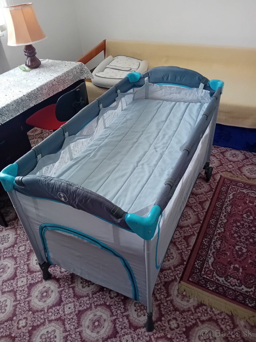 Cestovná postieľka