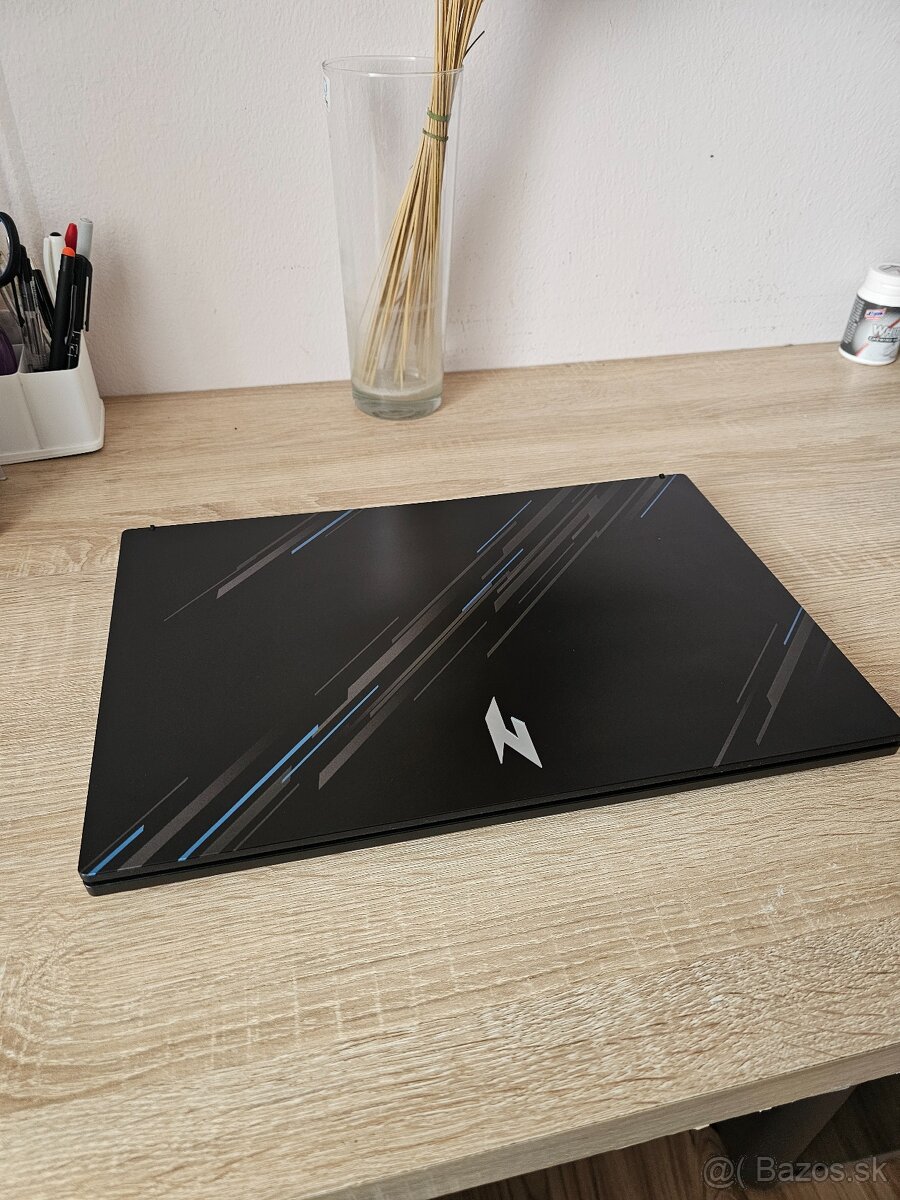 Acer nitro V15