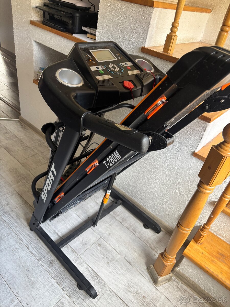 Bežiaci pás SPORT T-280M – takmer nový
