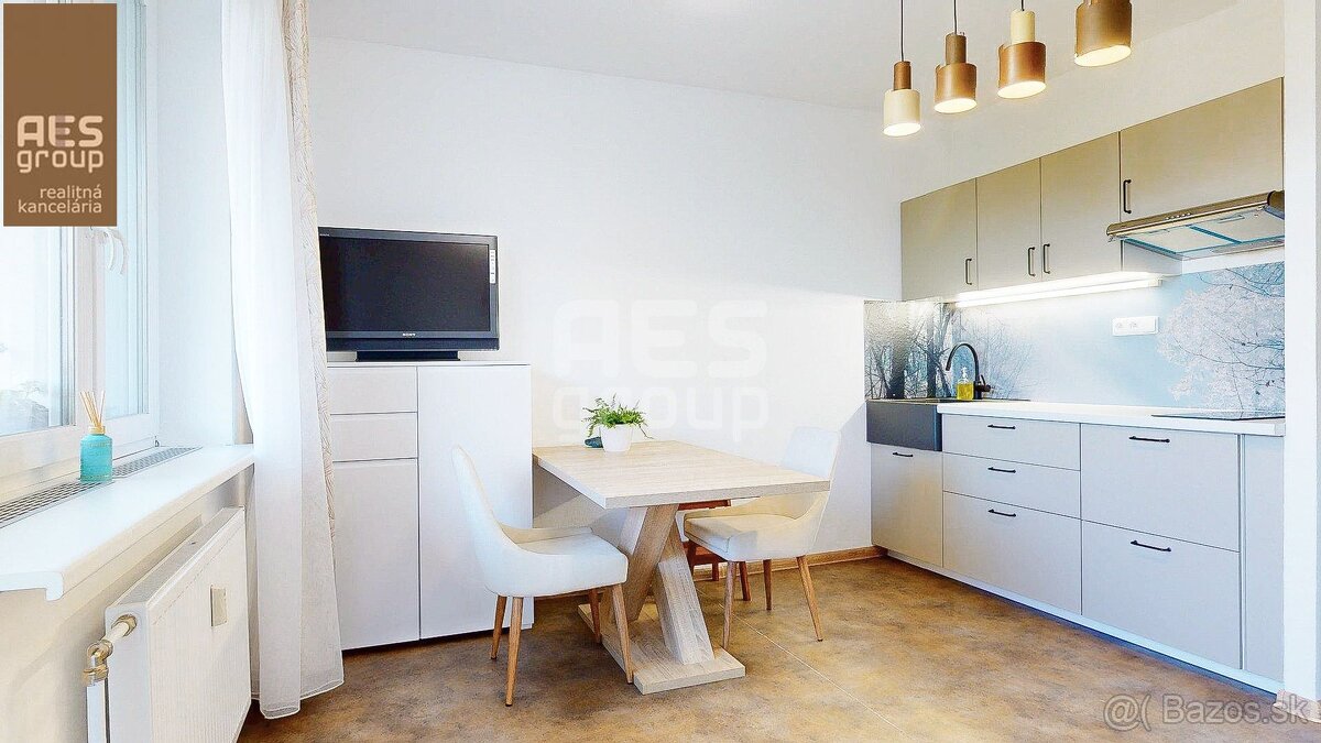 PRENÁJOM, 2 izbový byt s loggiou, ul. Rovniankova, BA-Petrža