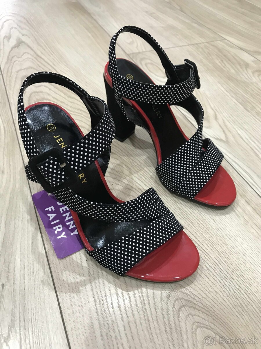 Dámske sandálky, veľkosť 36