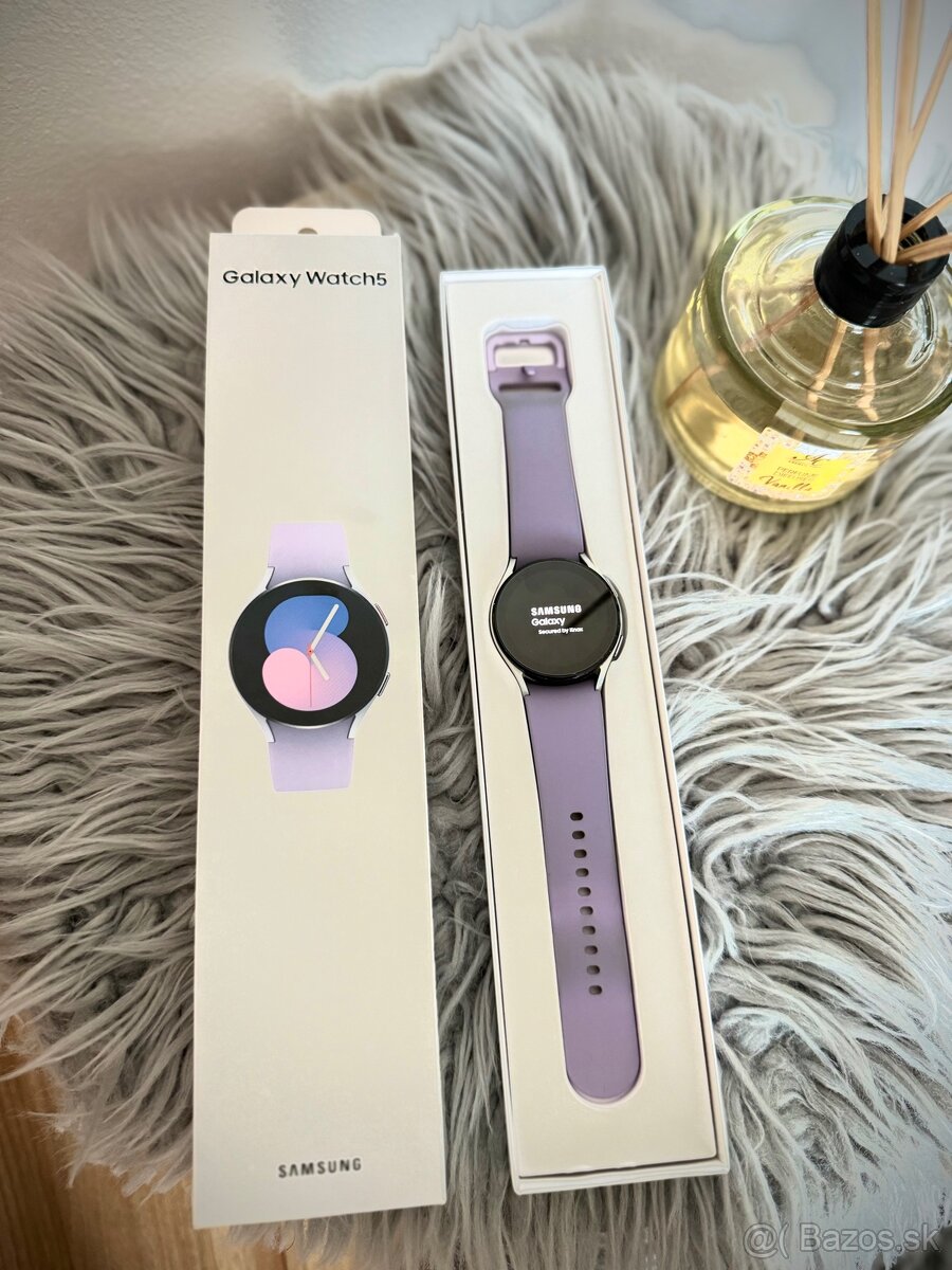 Predám hodinky Samsung galaxy watch 5, 40mm, TOP