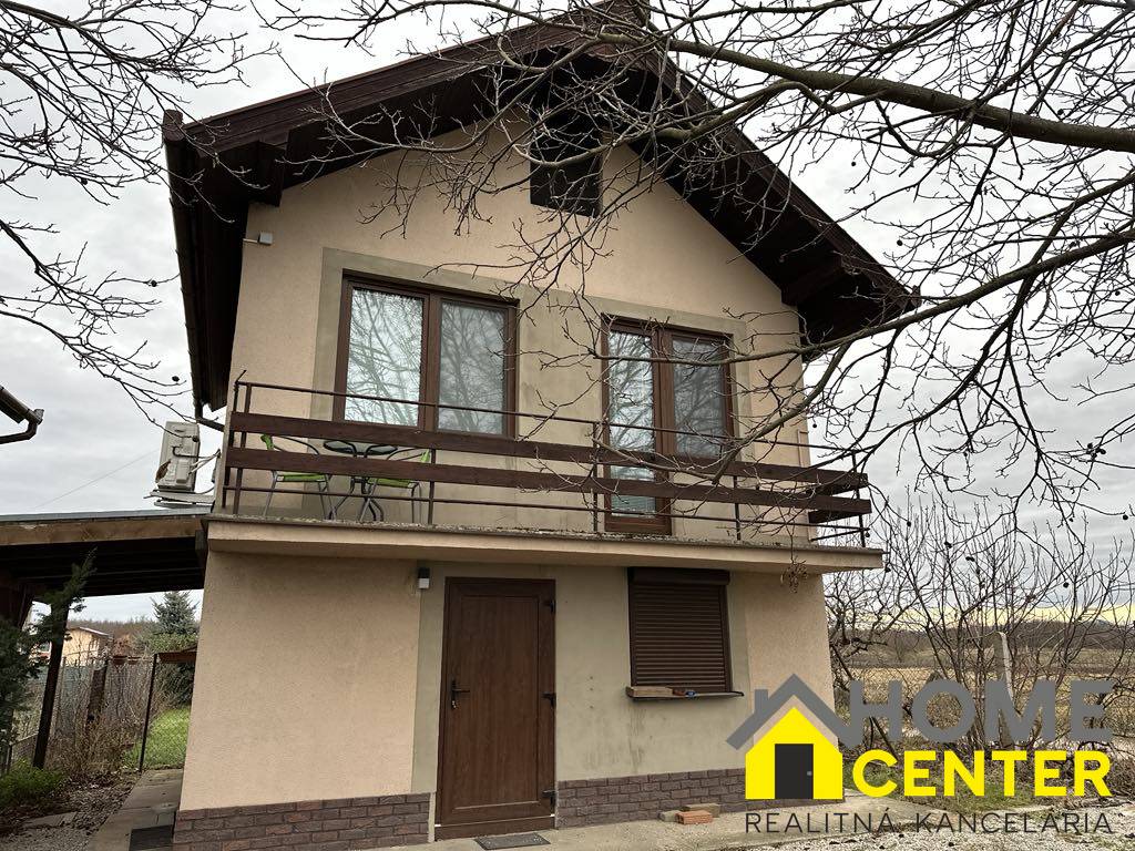 PREDAJ : CELOROČNE OBÝVATEĽNÁ CHATA, CINKÓT HEGY - MARCELOVÁ