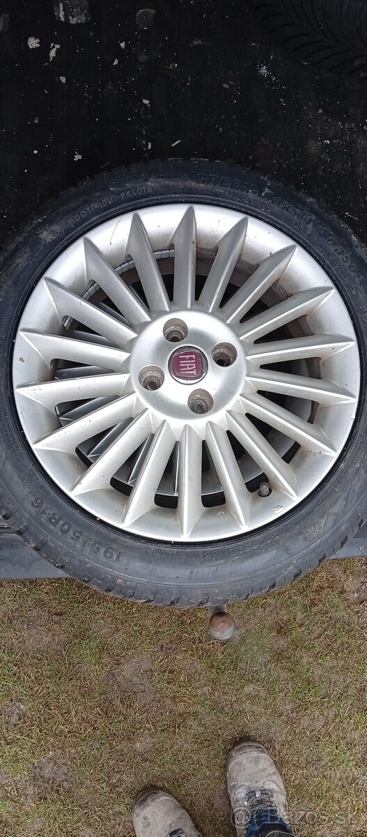 Predám kolesá disky +pneumatiky