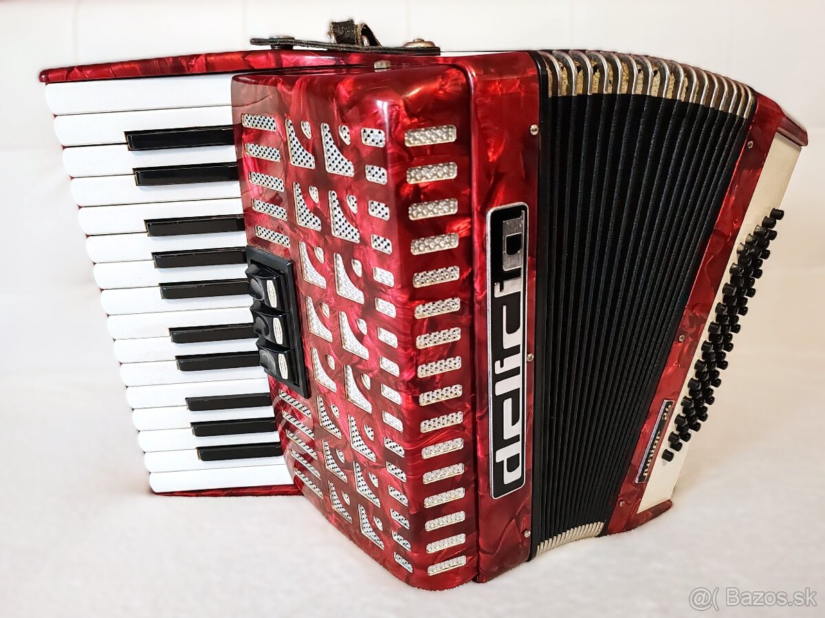 Predam akordeon Delicia Junior 60bas.