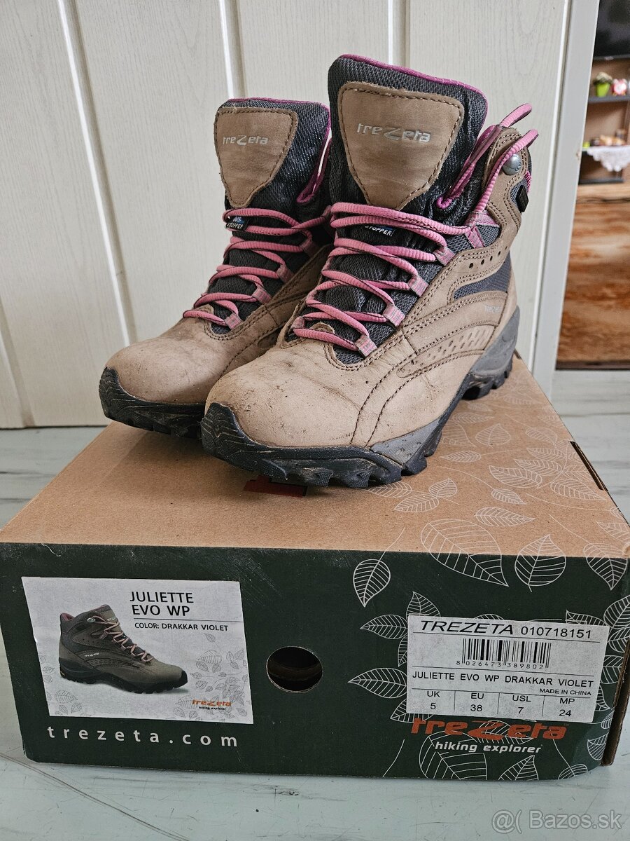 Dámska turistická obuv