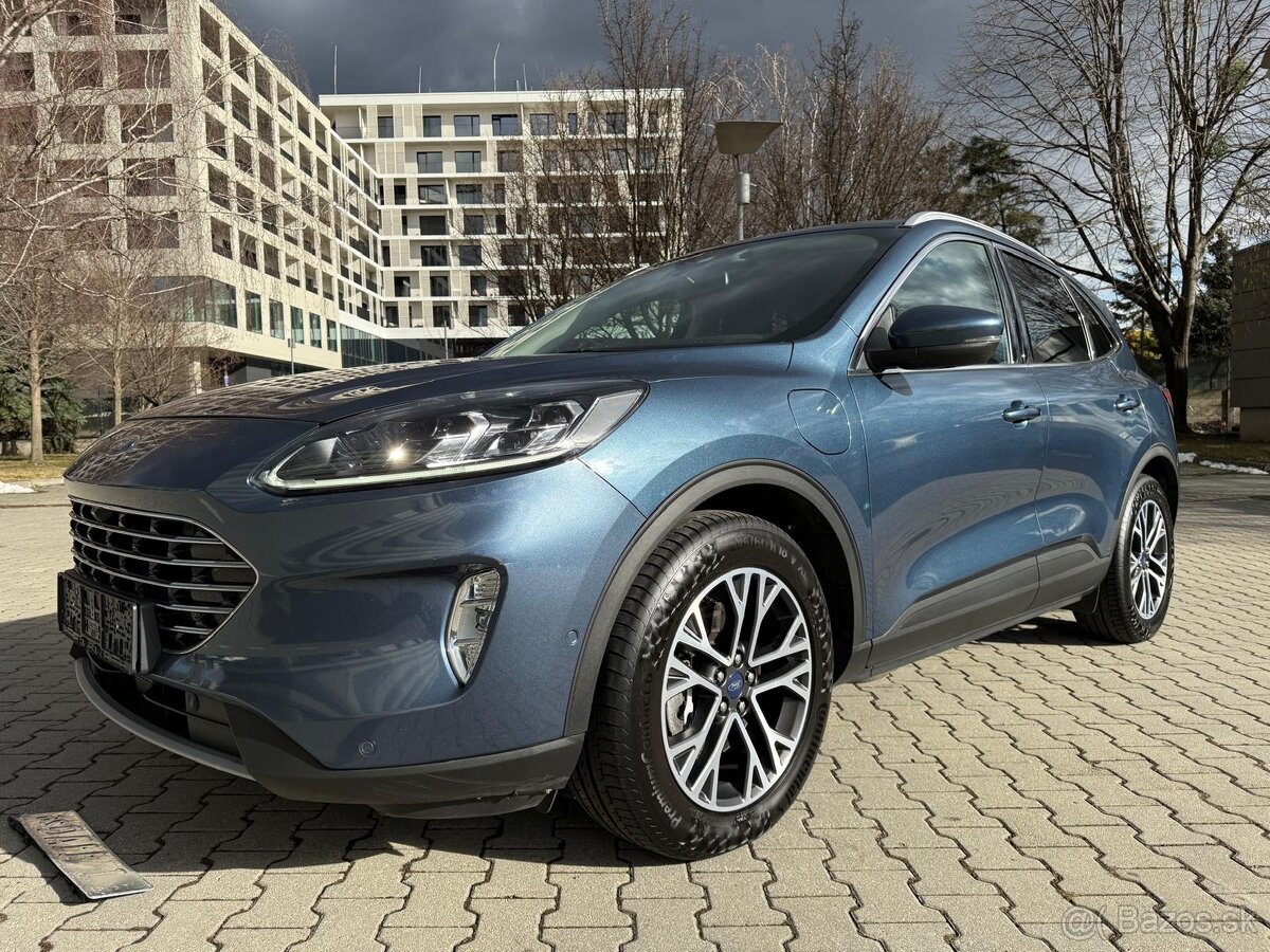 Ford Kuga 2.5 Duratec PHEV 225k Titanium X CVT
