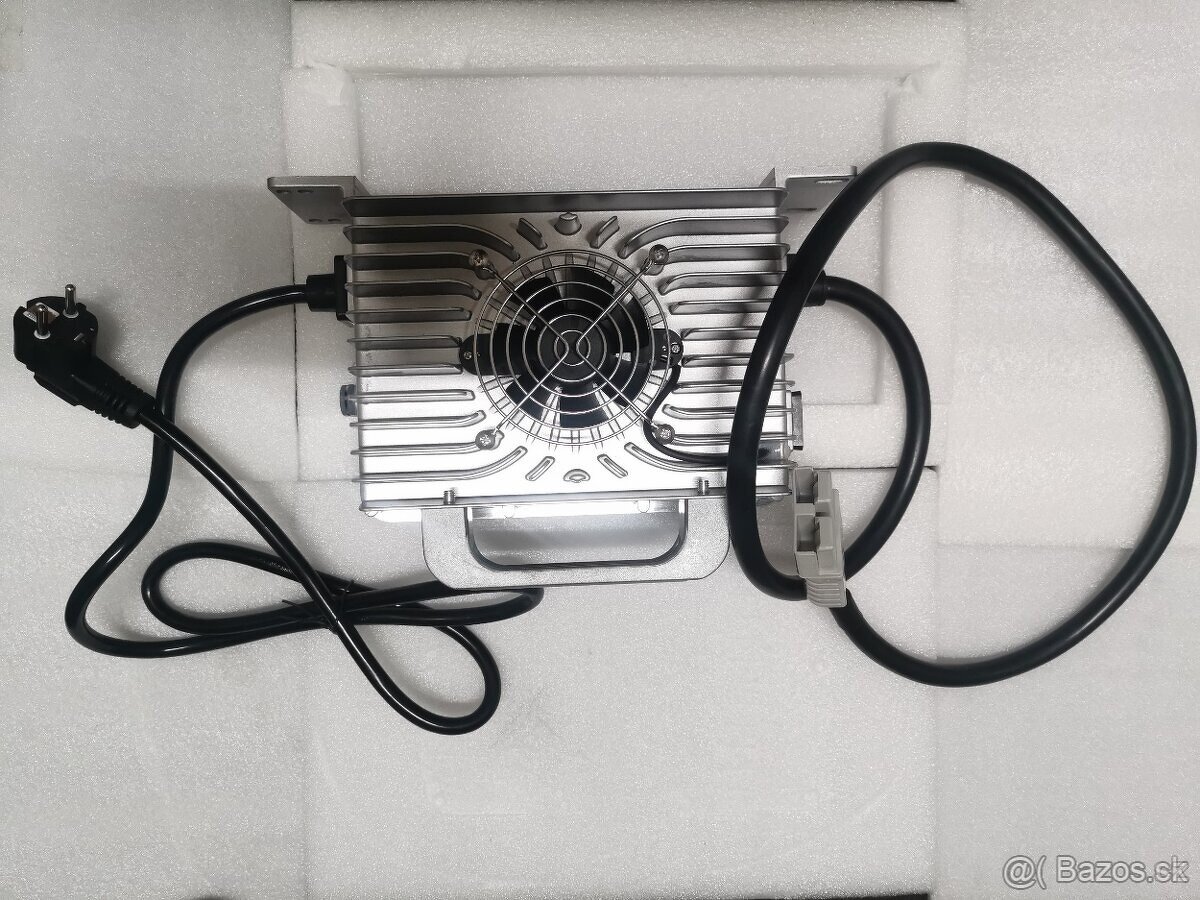 DC 48v 30A Li-Ion nabíjačka