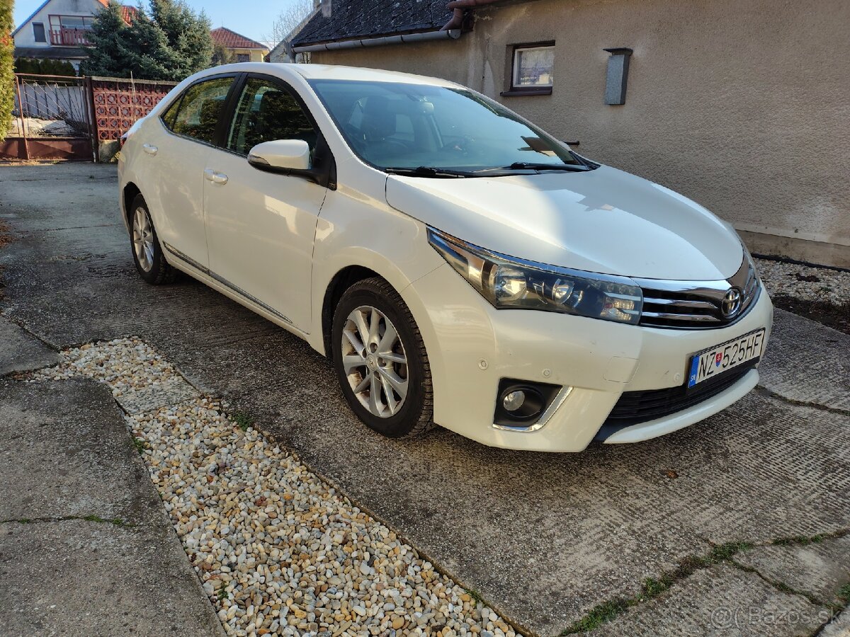 Toyora Corolla 1.6 Benzin + LPG, r.v. 2014, 317xxx km