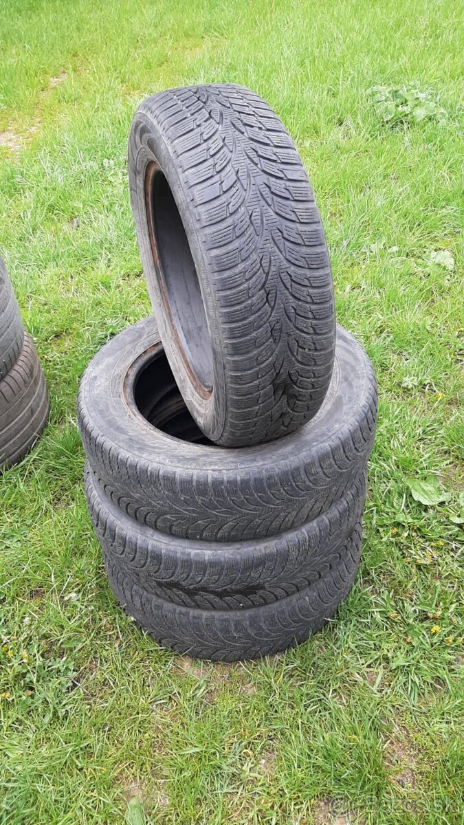 185/65r15. 88T Nokian zimné