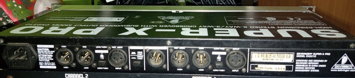 Behringer crossover