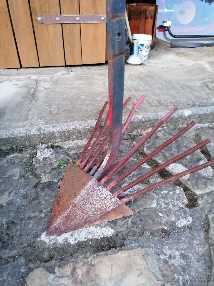 Vyorávač, pluh