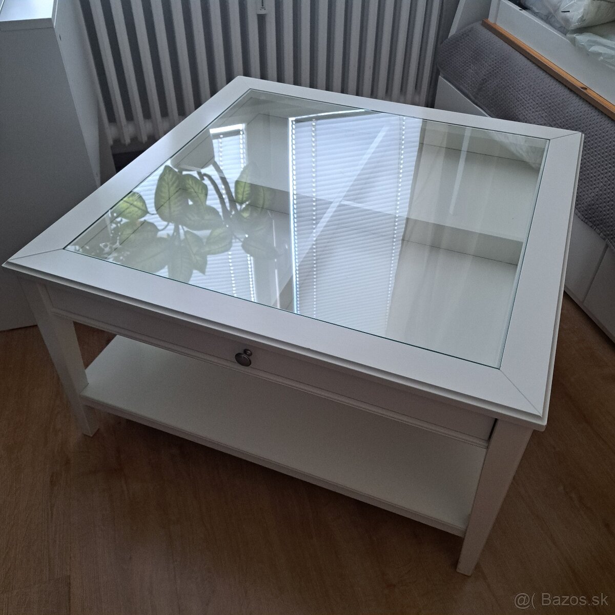 Konferenčný stôl LIATORP IKEA