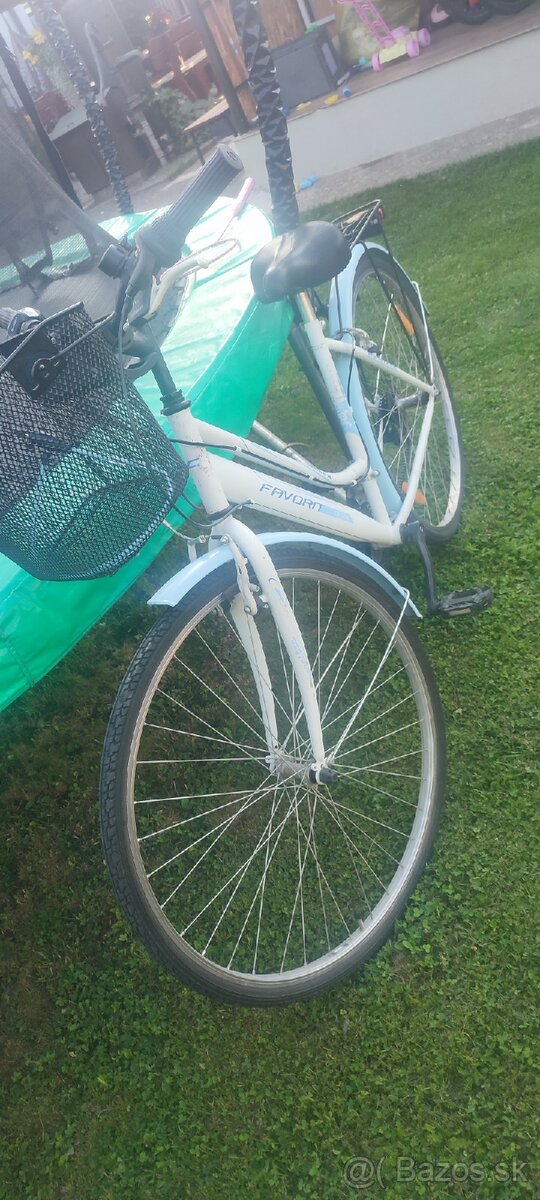 Damsky bicykel