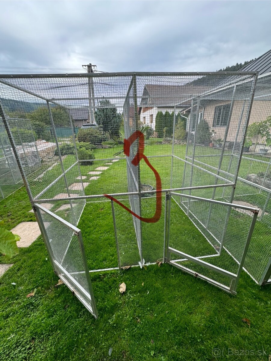 Voliera