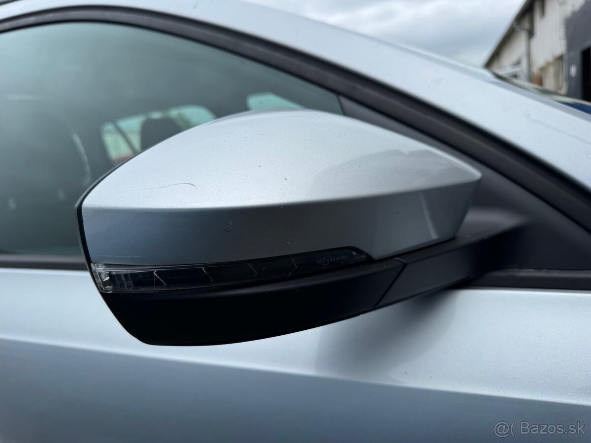 Spatne zrkadla octavia 3
