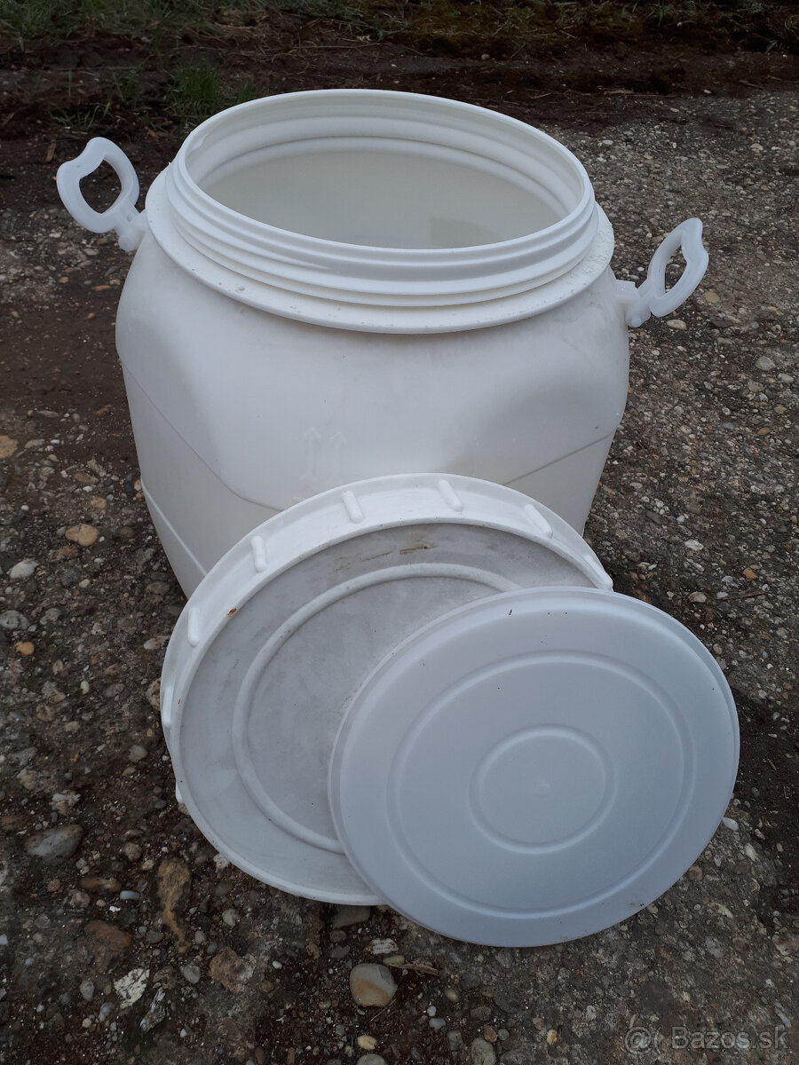 PLASTOVÉ SUDY - 53 LITROVÉ