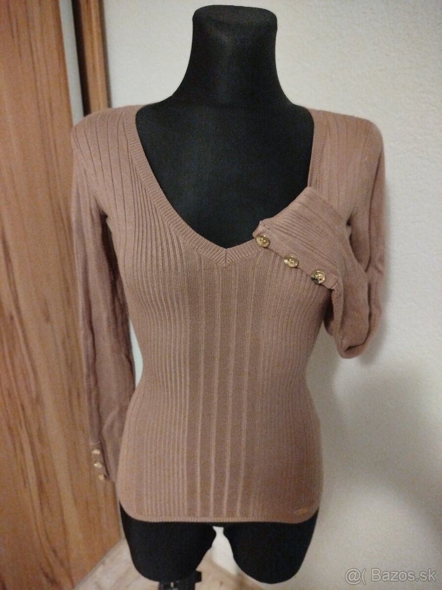 Dámsky svetrík Guess s