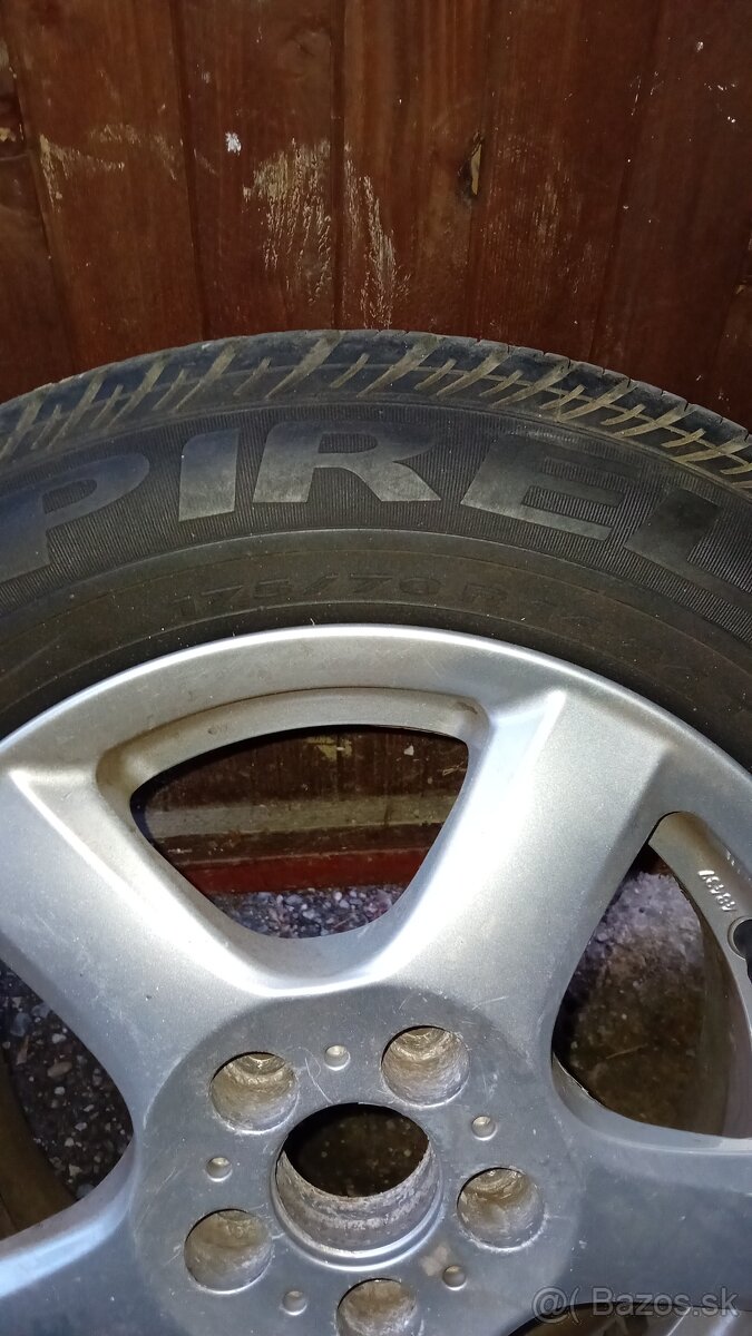 Elektrony škoda fabia