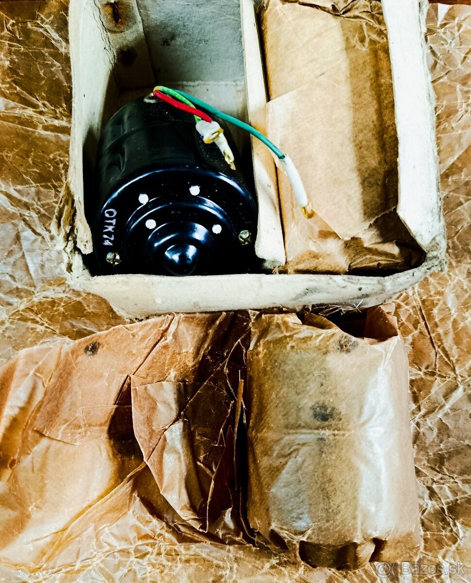 Gaz 69, Uaz - motorek stěračů - NOVÝ