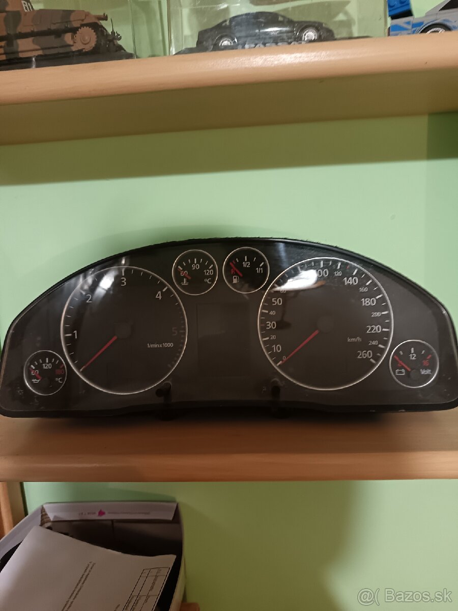 Budíky Audi a6 C5 alllroad 2.5tdi