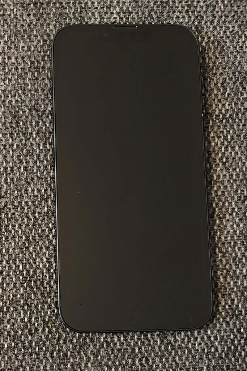 iPhone 13 128GB čierny