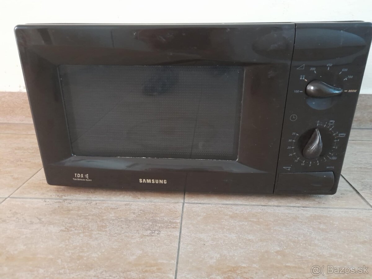 Mikrovlnná rúra samsung
