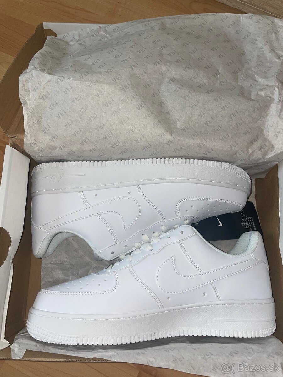 Nike Air Force 1