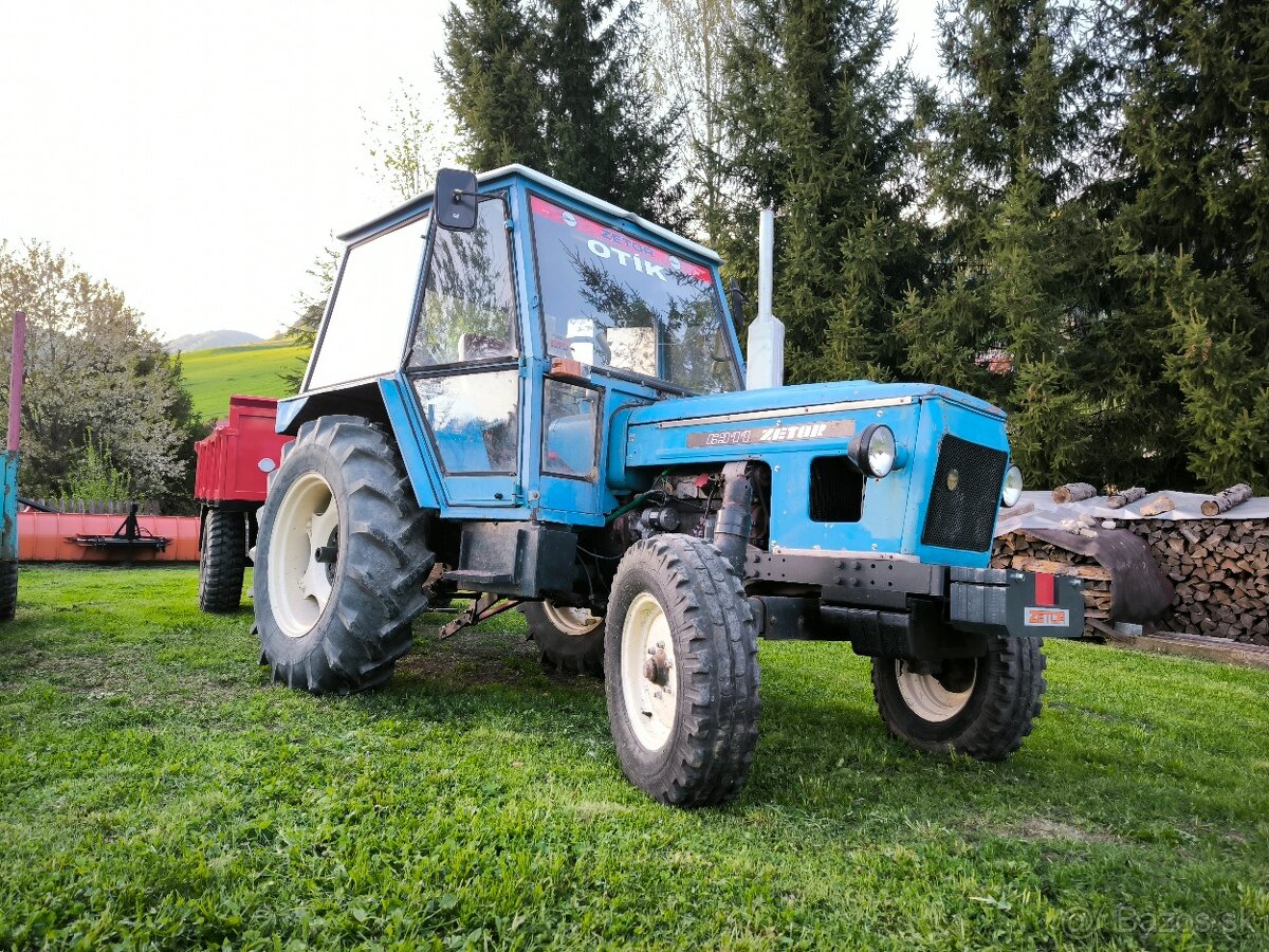 Zetor 6911