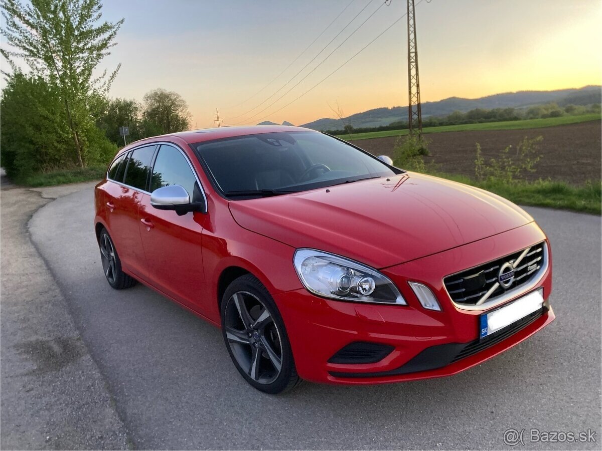 Predám Volvo V60 R-Design