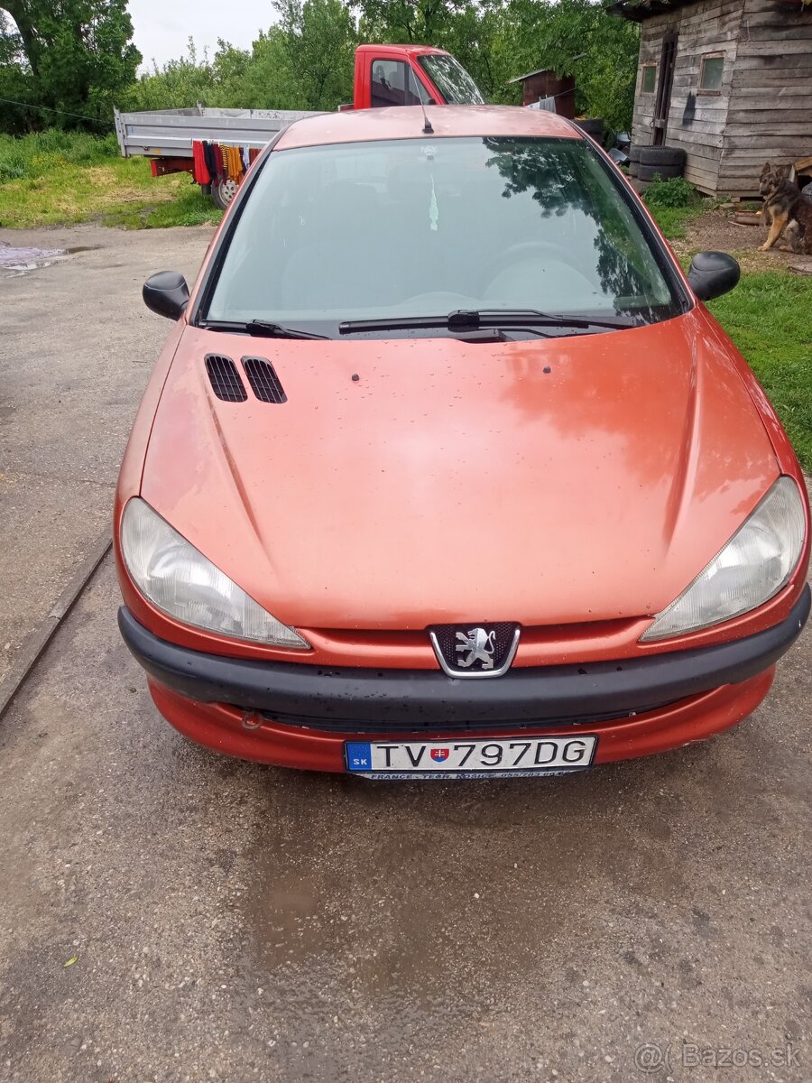 Predam peugeot 206 dizel 1.9sdi