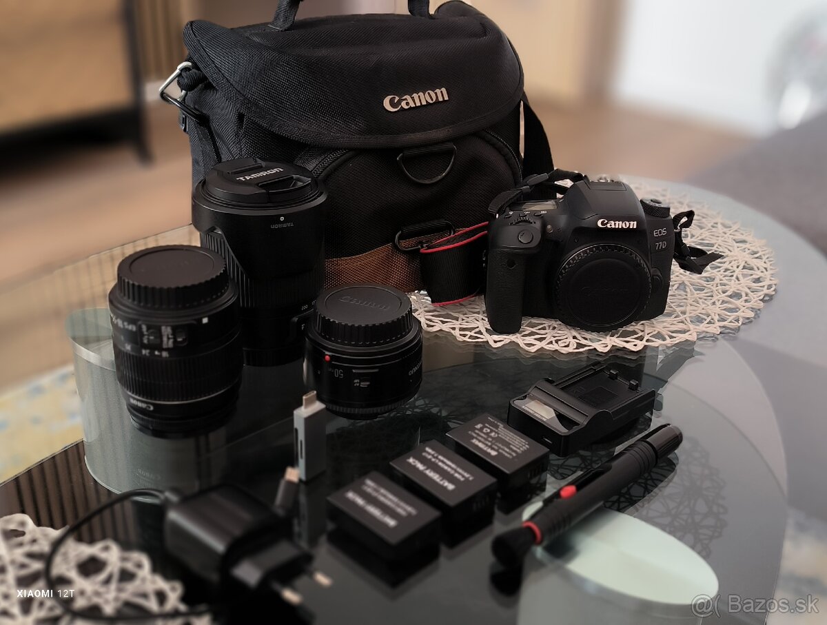 Canon 77D s príslušenstvom