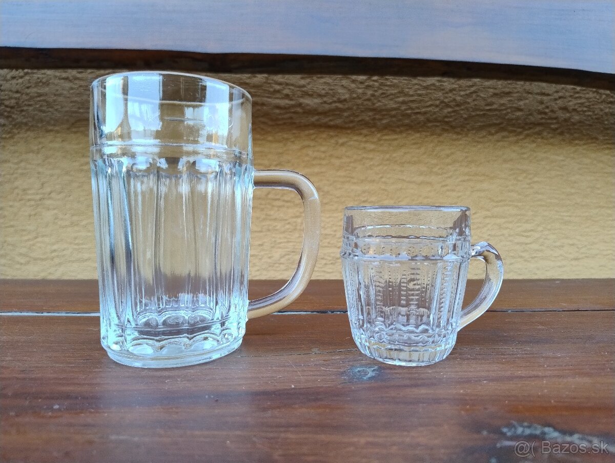 Darujem poháre na pivo