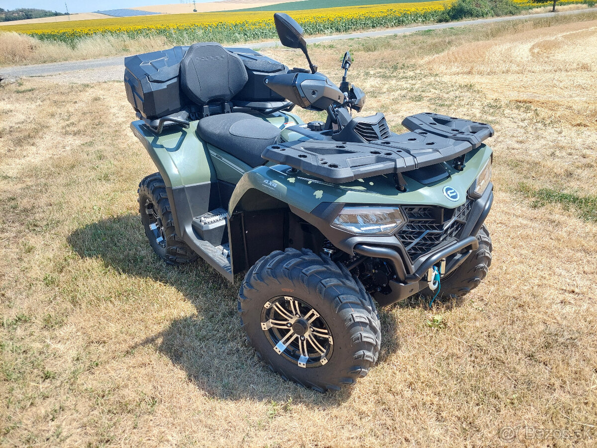 Štvorkolka CF Moto 520A