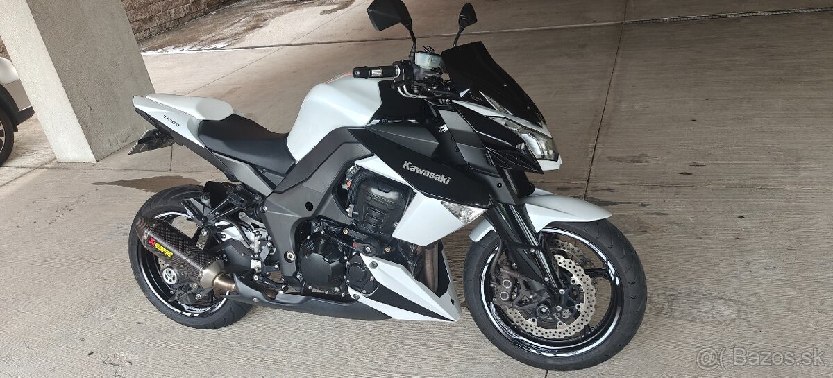 Kawasaki Z1000