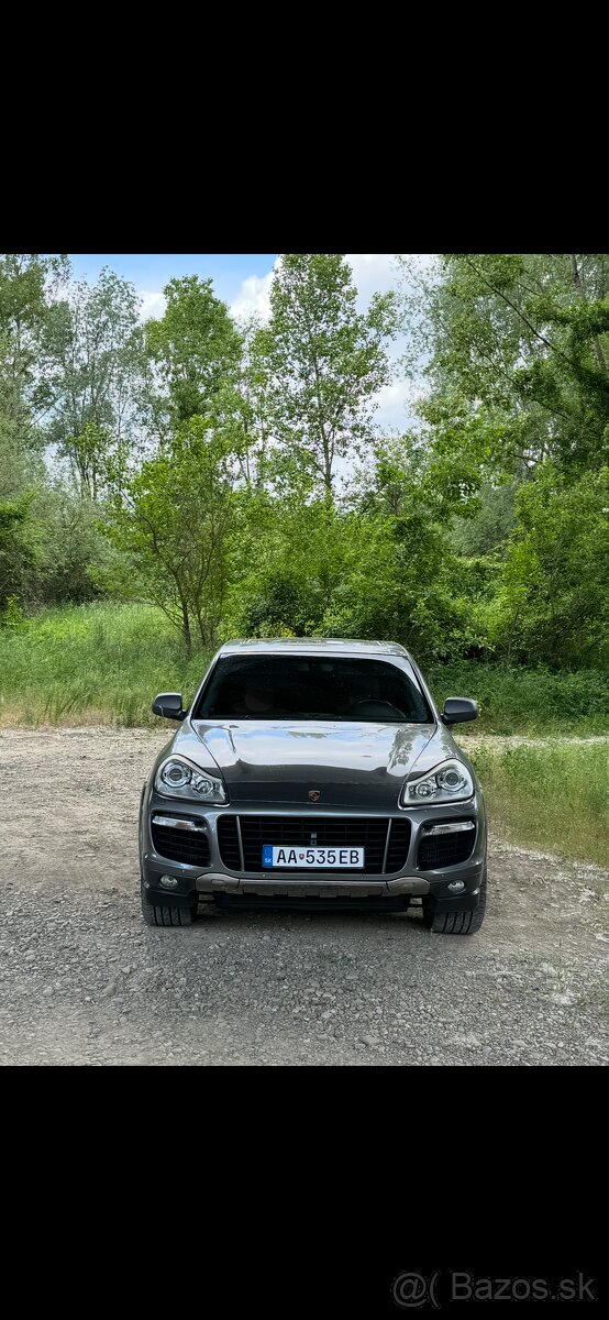 Porsche Cayenne Turbo