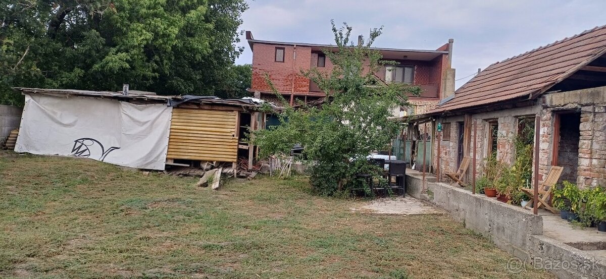 Na PREDAJ v obci Hubice