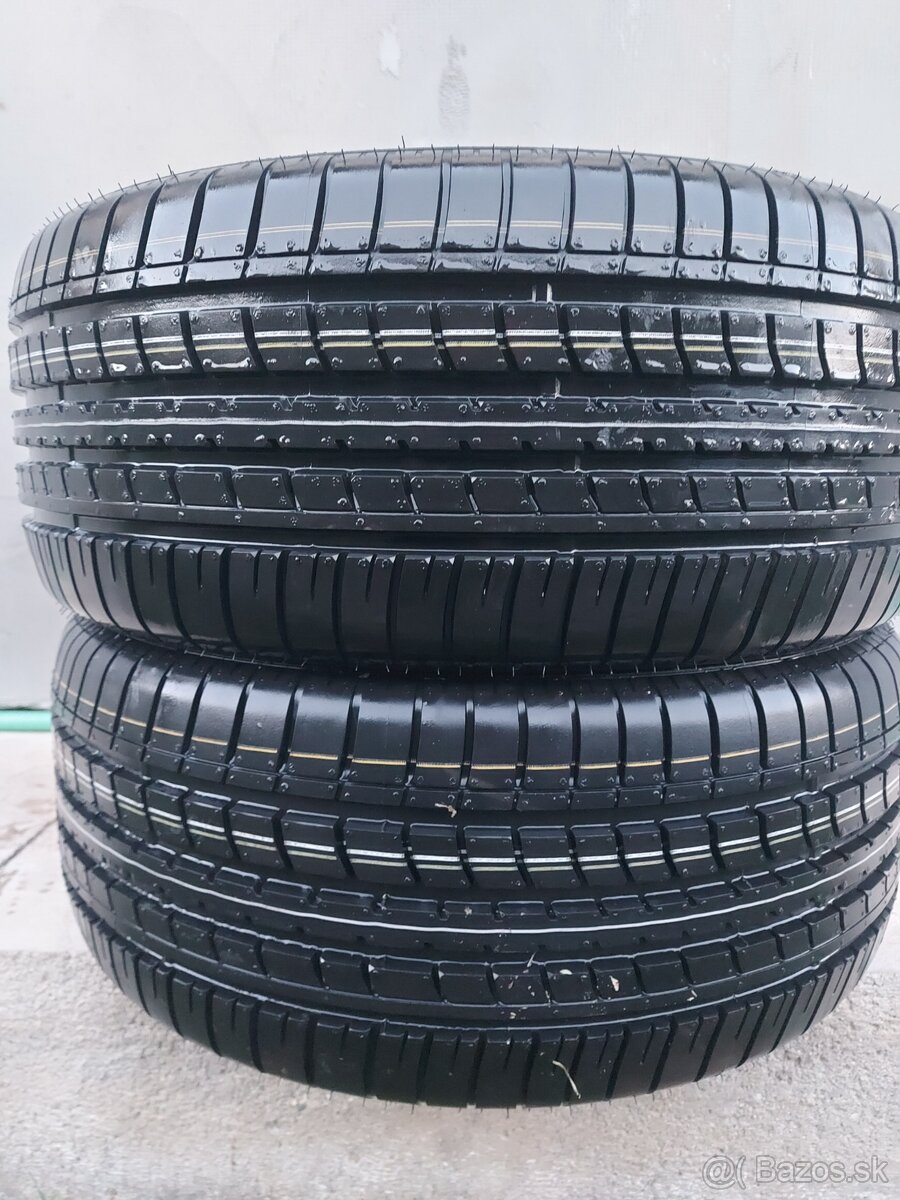 2ks NOVÉ 245/40R18 GOODYEAR, DOT2015