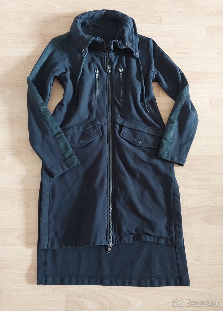 Predlzena  mikina RESERVED